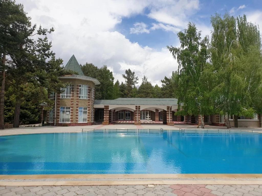 Апарт отель Радуга Иссык-Куль Chon-Sary-Oy Экстерьер фото